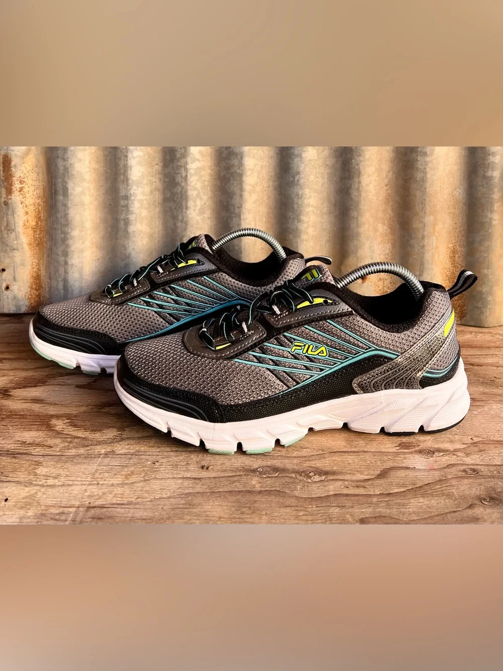Fila Women's Forward 3 Running Shoes